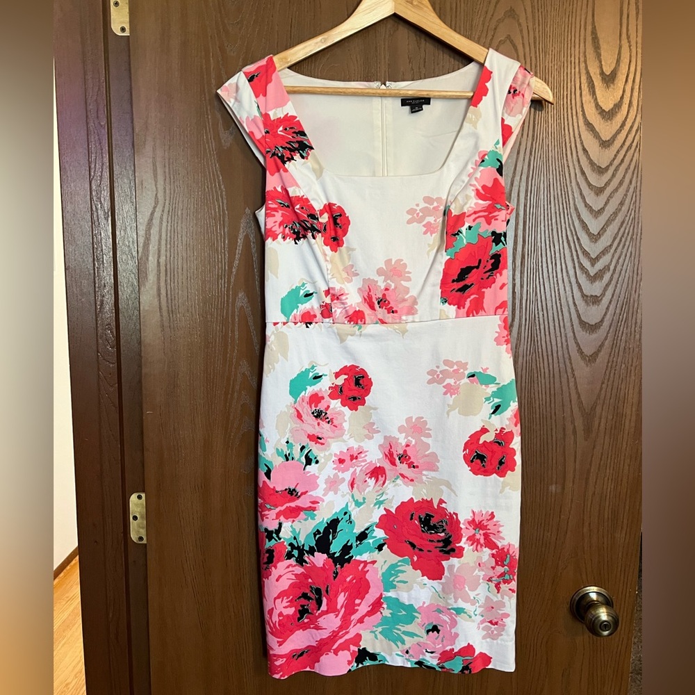 Floral Dress sz 0. Ann Taylor